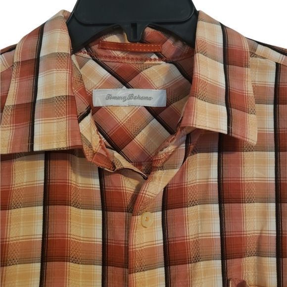 Men's Tommy Bahama Button-up‎ - Picture 3 of 3